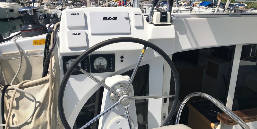 Lagoon 380 S2