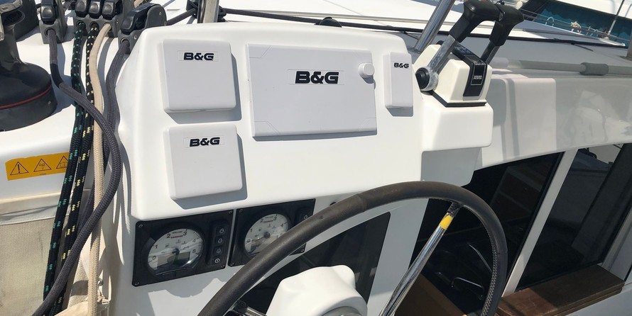 Lagoon 380 S2