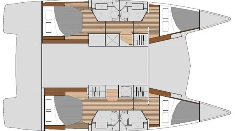 Lucia 40 (4Cab)