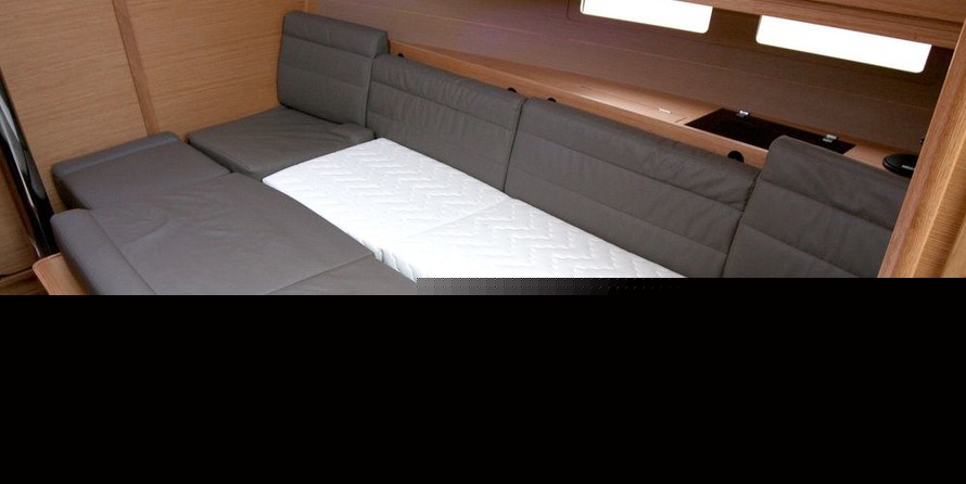 Dufour 382