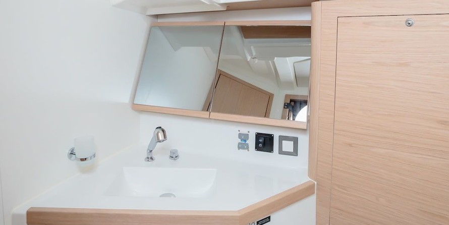 Beneteau Oceanis 46