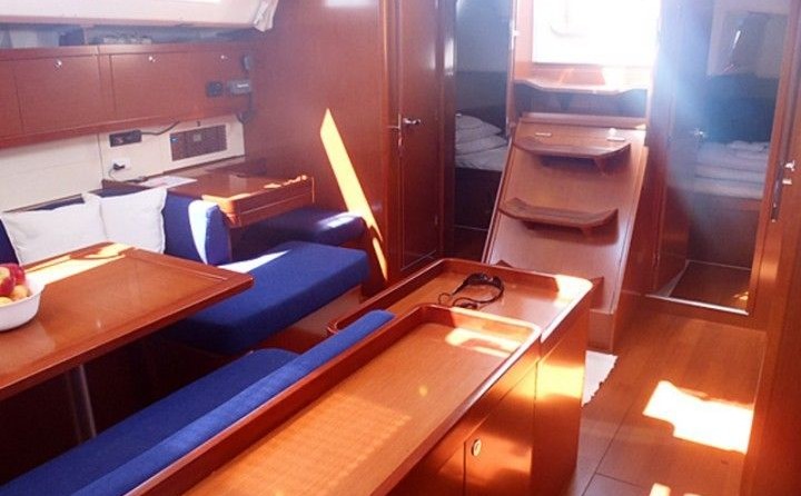Beneteau Oceanis 50