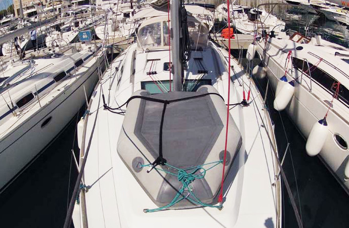 Beneteau Oceanis 43