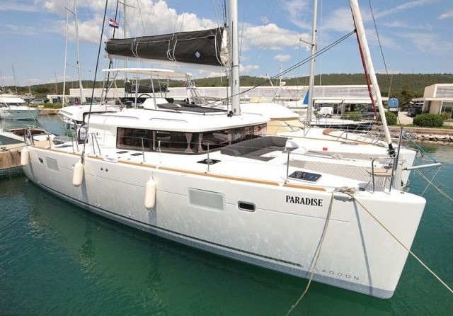 Lagoon 450 F