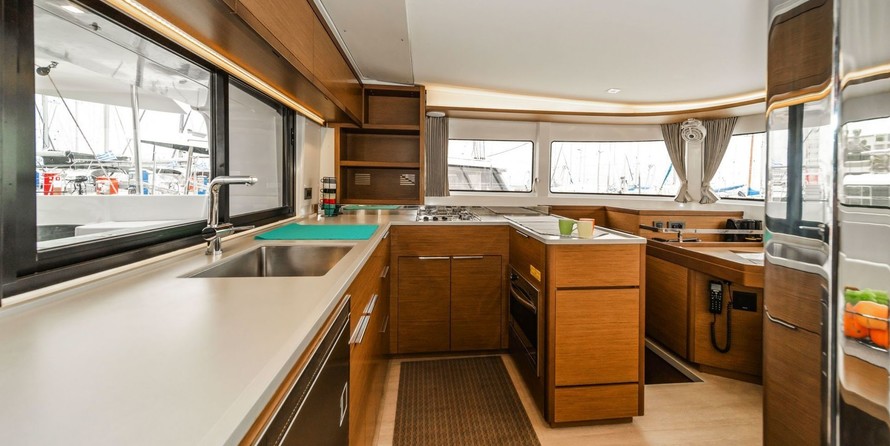 Lagoon 46