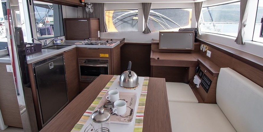 Lagoon 40