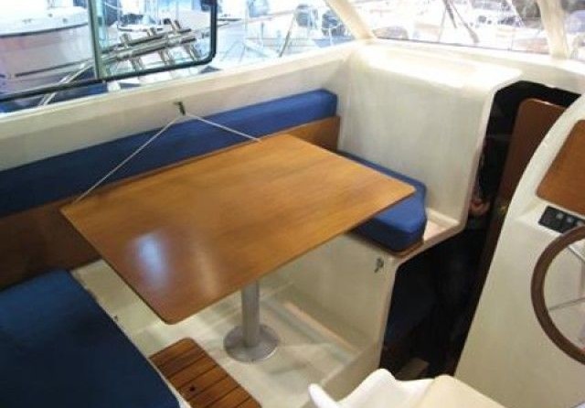 Jeanneau Merry Fisher 725