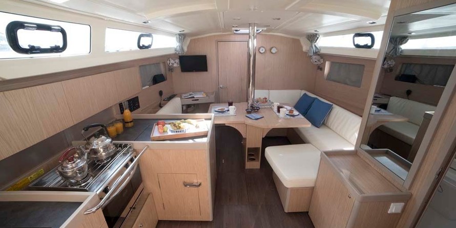 Beneteau Oceanis 41.1