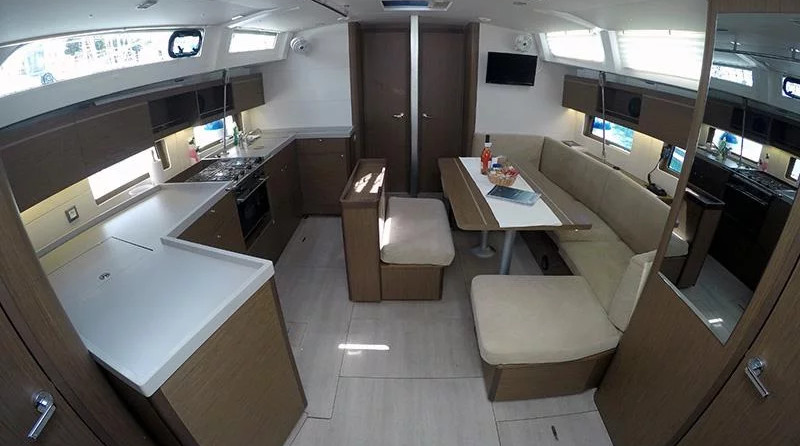 Beneteau Oceanis 46.1