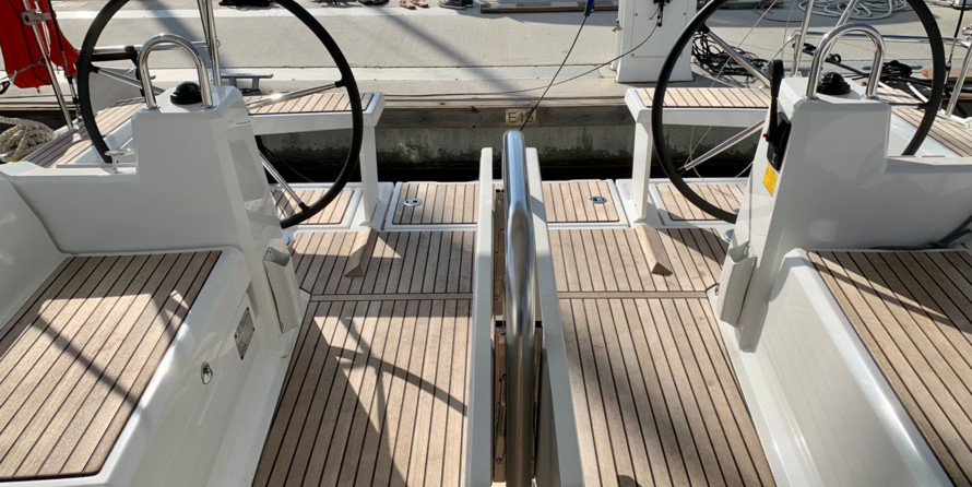 Beneteau Oceanis 38.1