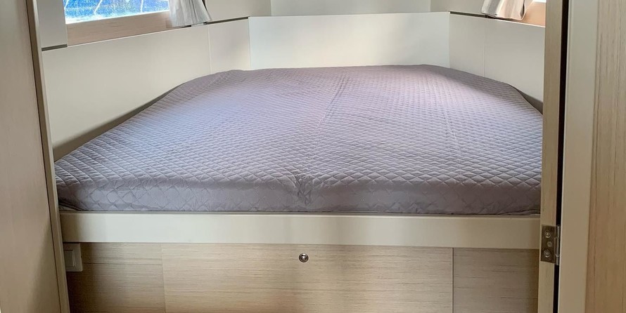 Beneteau Oceanis 38.1