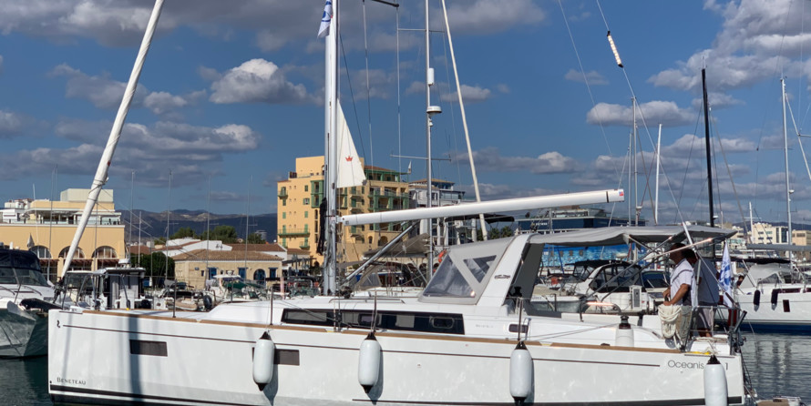 Beneteau Oceanis 38.1