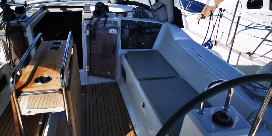 Beneteau Oceanis 41.1