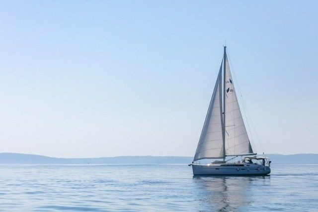 Beneteau Oceanis 38