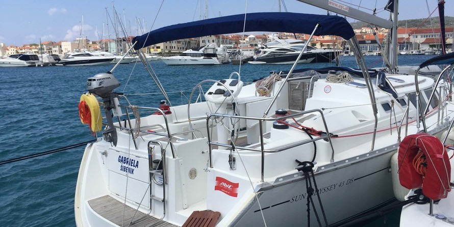 Jeanneau Sun Odyssey 43