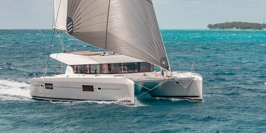 Lagoon 42