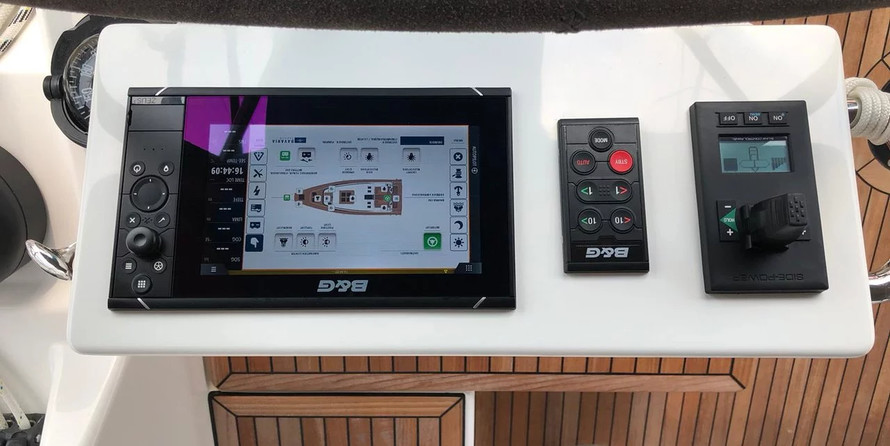 Bavaria C50 Style - 5 cab.