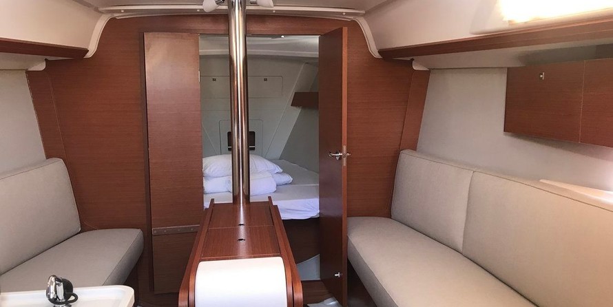 Jeanneau Sun Odyssey 349