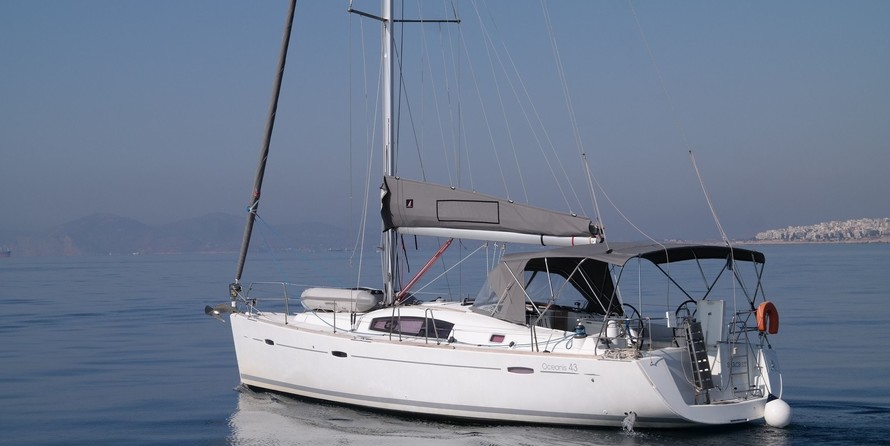 Beneteau Oceanis 43