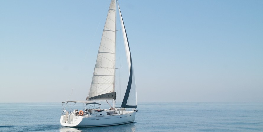 Beneteau Oceanis 43
