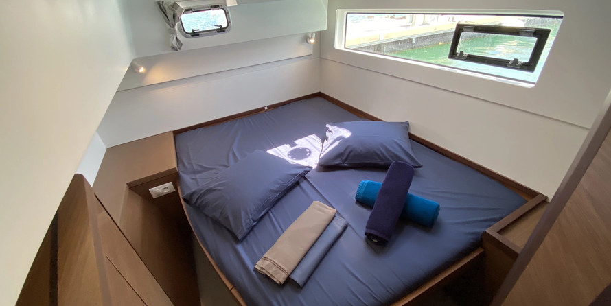 Lagoon 40