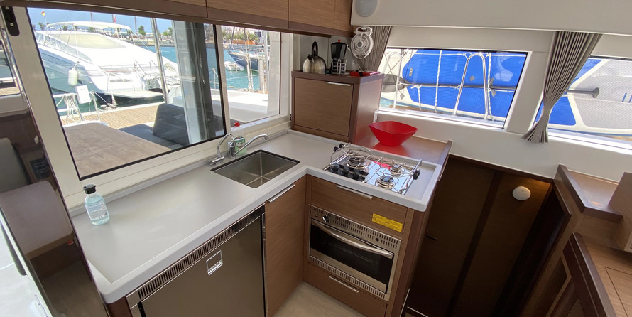 Lagoon 40