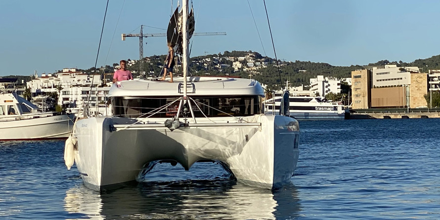 Lagoon 40