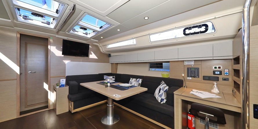 Hanse 508