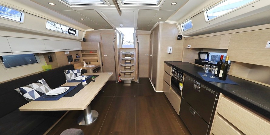 Hanse 508