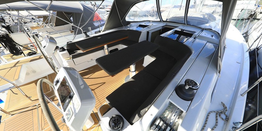 Hanse 508