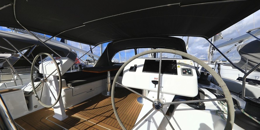 Hanse 508