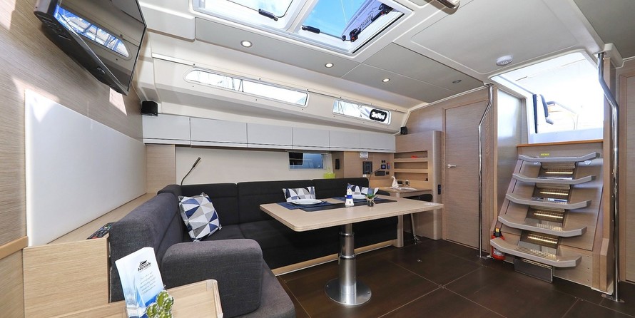 Hanse 508