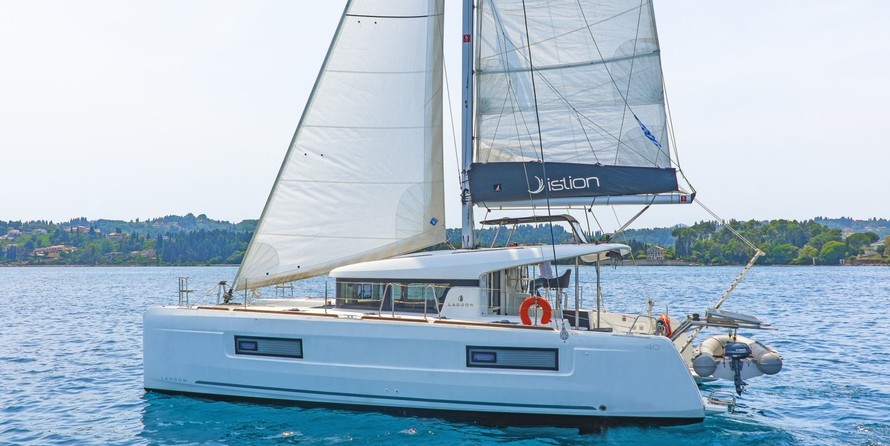 Lagoon 40