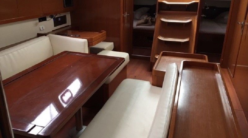 Beneteau Oceanis 50