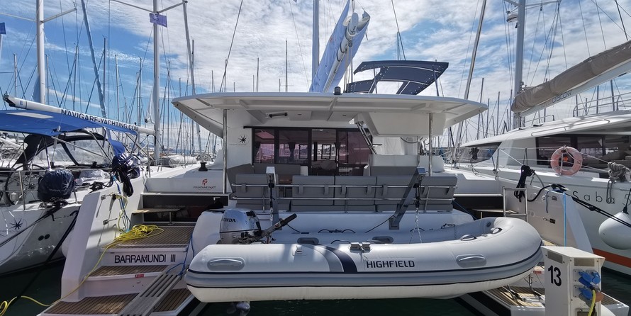 Fountaine Pajot Astréa 42