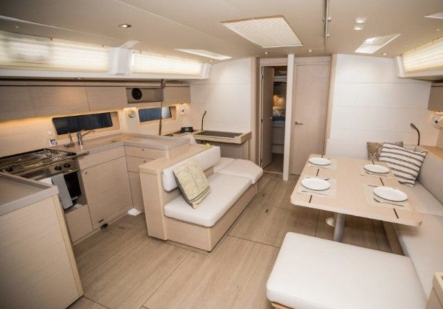 Beneteau Oceanis 51.1