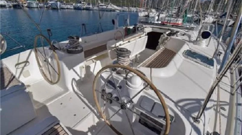 Beneteau 50 (5Cab)