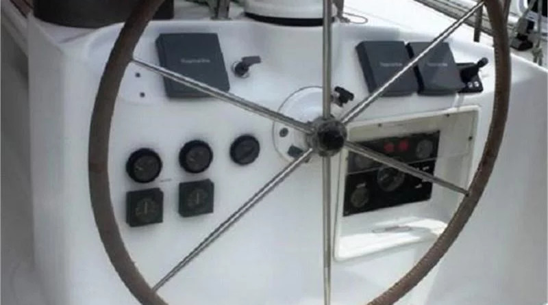 Beneteau 50 (5Cab)