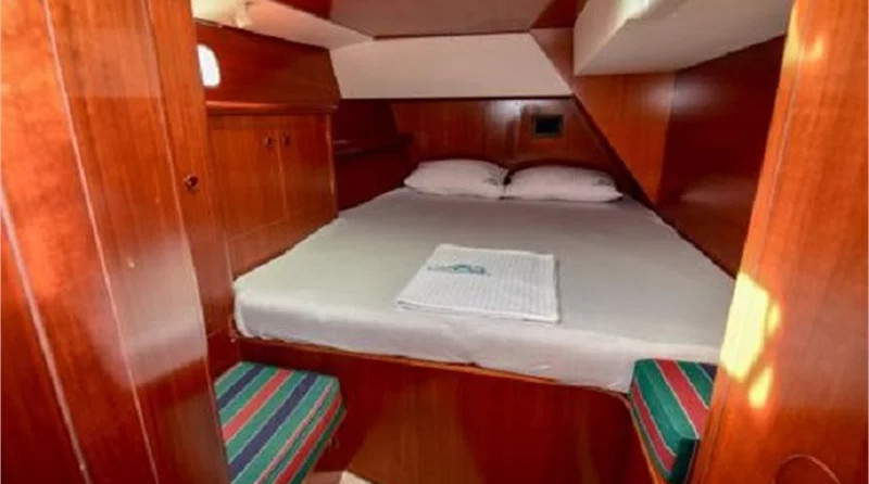 Beneteau 50 (5Cab)