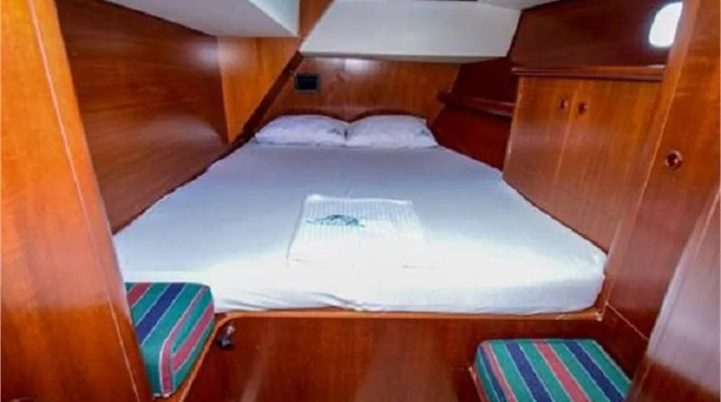 Beneteau 50 (5Cab)