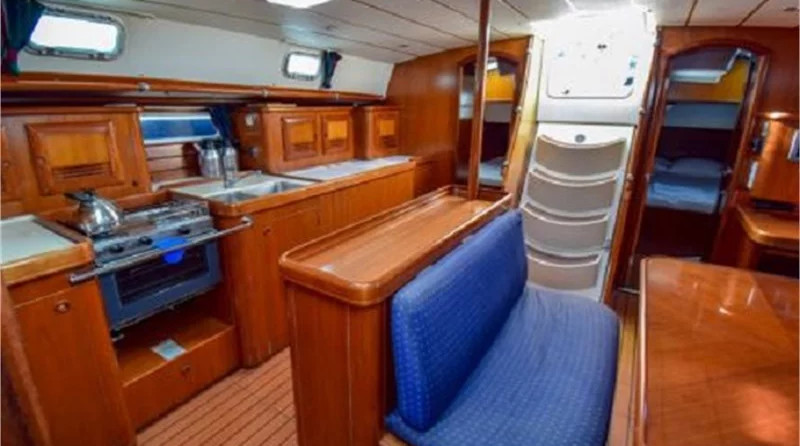 Beneteau 50 (5Cab)