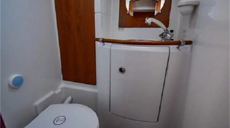 Beneteau 50 (5Cab)