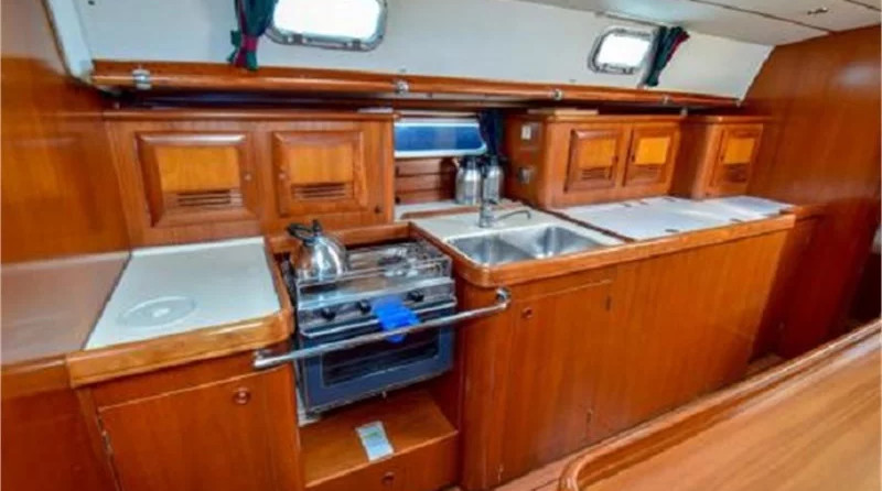 Beneteau 50 (5Cab)