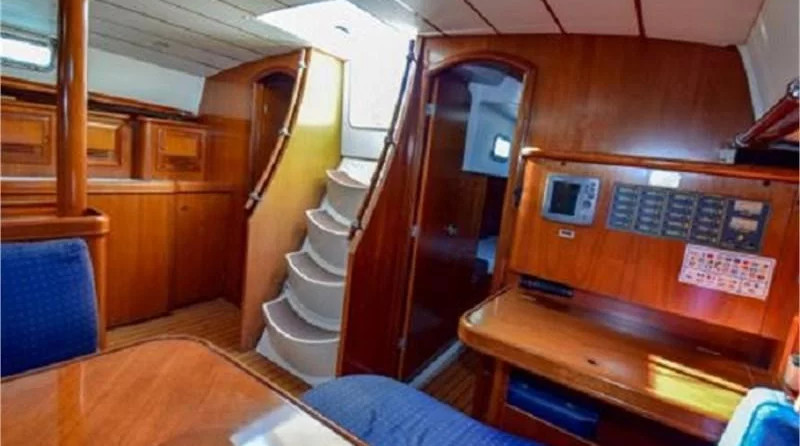 Beneteau 50 (5Cab)