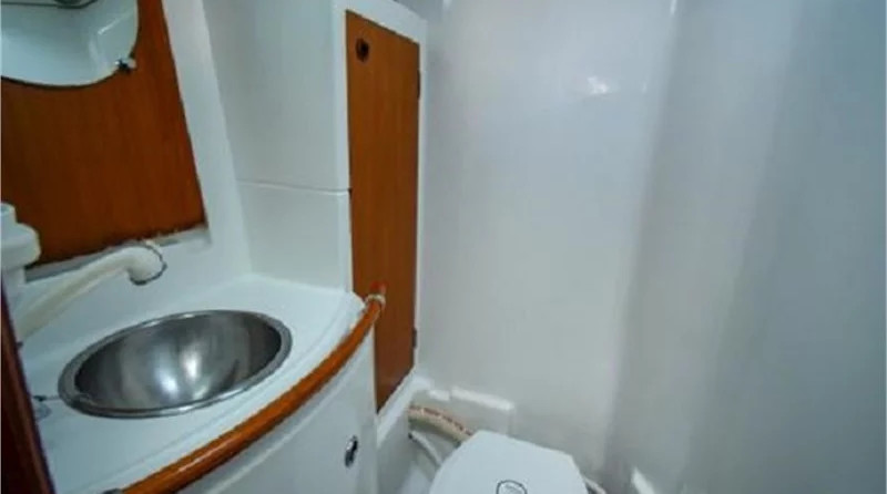 Beneteau 50 (5Cab)