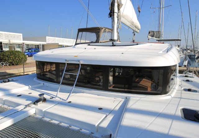 Lagoon 39