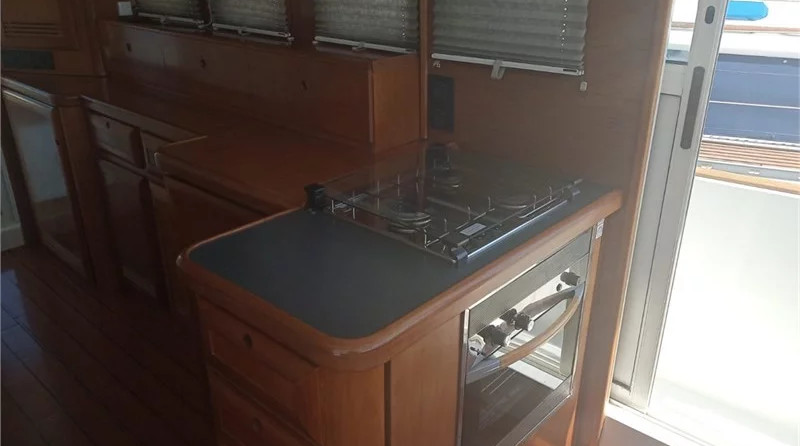 Beneteau Swift Trawler 42