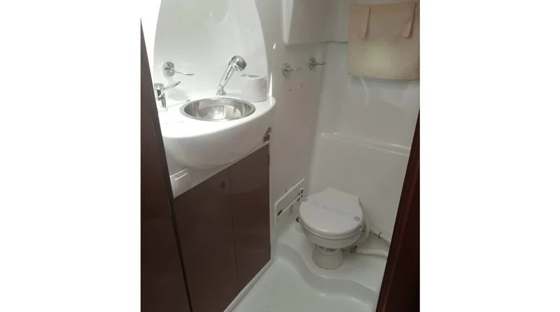 Beneteau Swift Trawler 42