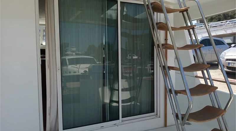 Beneteau Swift Trawler 42