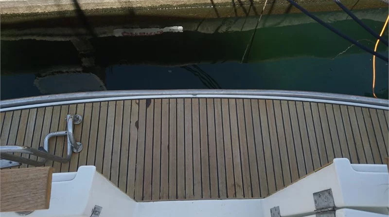 Beneteau Swift Trawler 42